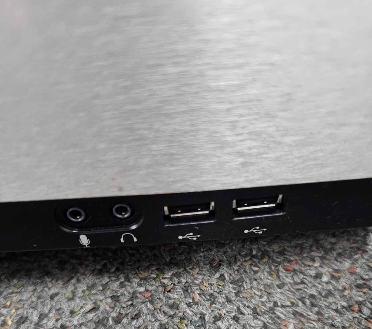 Cisco TelePresence System EX90 24-inch TTC7-19 800-35448-12 E0 Full HD Monitor