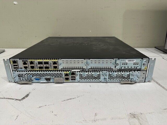 Cisco ISR4451-X-AX-SEC/K9 IPBASE Security APPX License + UCS-E180D-M2/K9