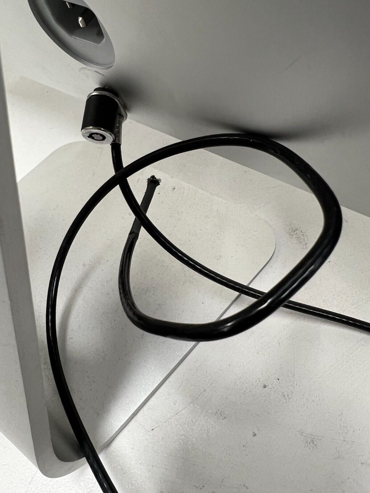 Apple iMac 21.5" Late 2013 i7-4770S @3.10 8GB RAM 1TB HDD Catalina GT 750