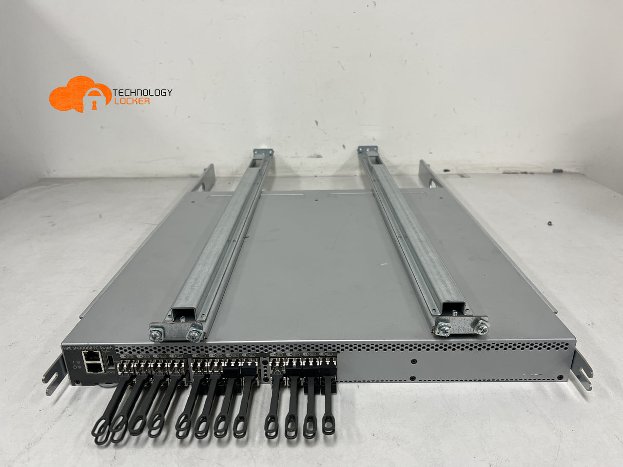 HP QW937A 684428-001 SN3000B 16Gb SFP+ Switch 24 Port License + 24x QK724A SFP