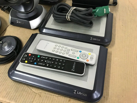 LifeSize HD Video Conferencing System LFZ-018 LFZ-006 LFZ-019 LFZ-021 Remote