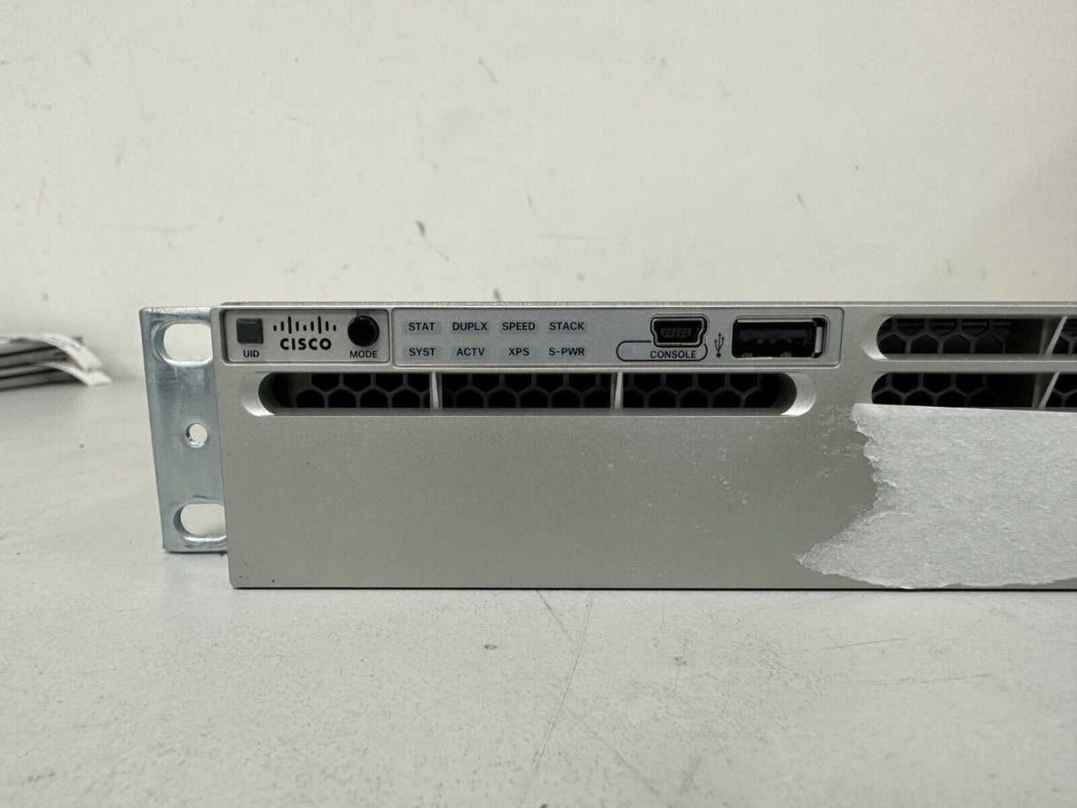 Cisco WS-C3850-12XS-S V02 Catalyst 12 SFP+ ports with Mount Rack Mount & 1 PSU