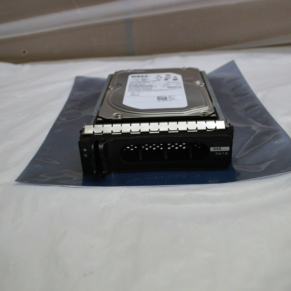 Dell 2TB SAS 7.2K 6Gbps 9JX248 hard drive