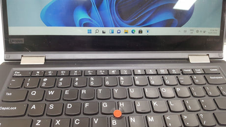 Lenovo ThinkPad X390 Yoga Laptop i5-8265U @1.6 16GB RAM 256GB SSD Win 11 Grade C